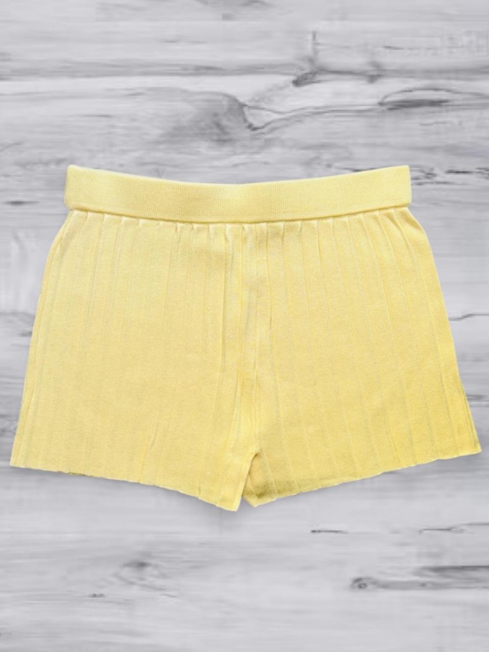 🫎 Abercrombie Pleated Knit Shorts Pastel Yellow XXS NWT